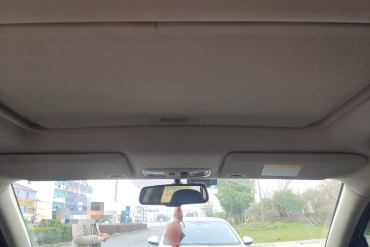 Used Mitsubishi Outlander 2018 2.0L Two-Wheel-Drive Jiale Edition 7-Seater