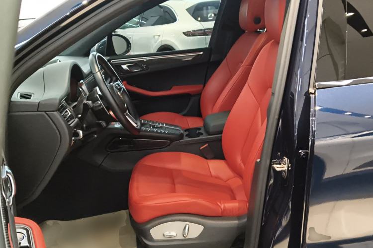 Used Porsche Macan 2021 Macan 2.0T