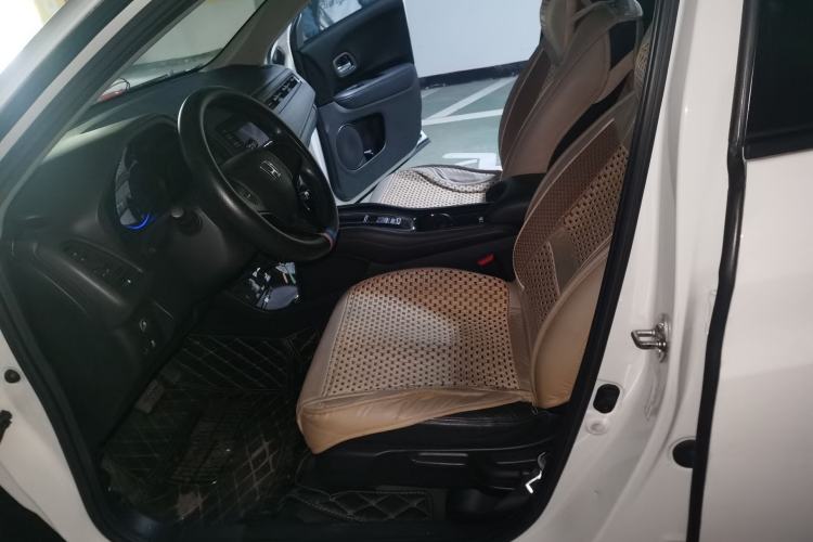 Used Honda Vezel 2016 1.8L CVT Front-Wheel Drive Pioneer Edition
