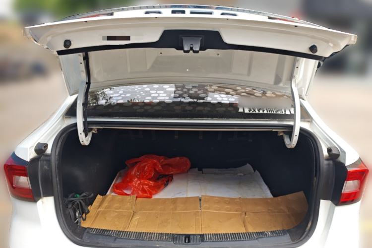 Used Roewe i5 2019 1.5L Manual 4G Connected Langyue Edition
