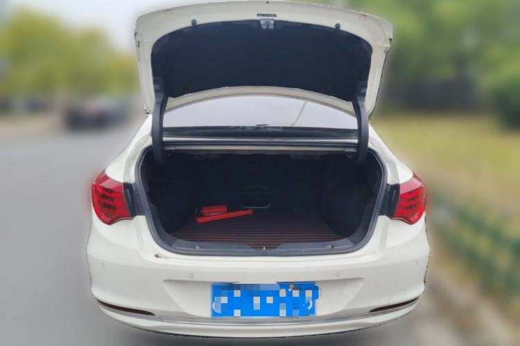 Used GAC Trumpchi GA6 2016 235T DCT Luxury Edition Trunk