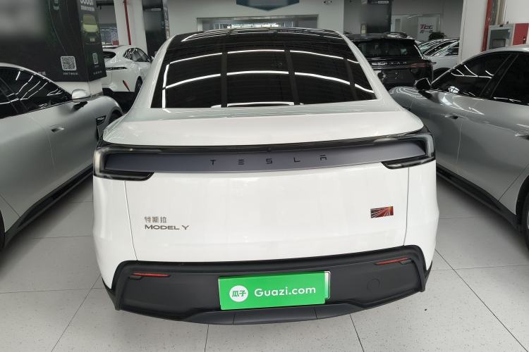 Used Tesla Model Y 2025 Rear-Wheel Drive First Edition
