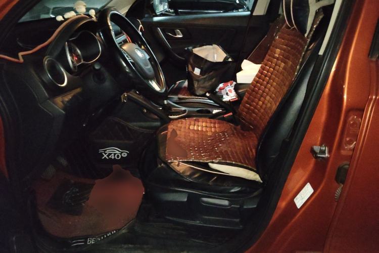 Used Bestune X40 2017 1.6L Automatic Luxury Model
