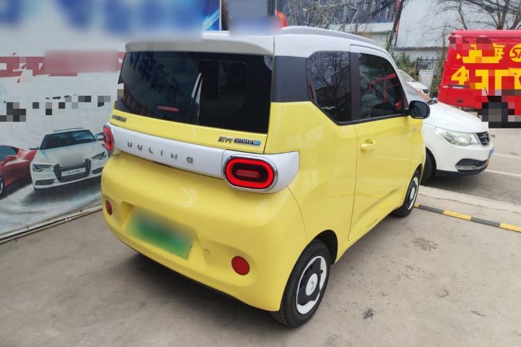 Used Wuling Hongguang MINIEV 2024 3rd Generation 170 km Rear Right 45 Deg