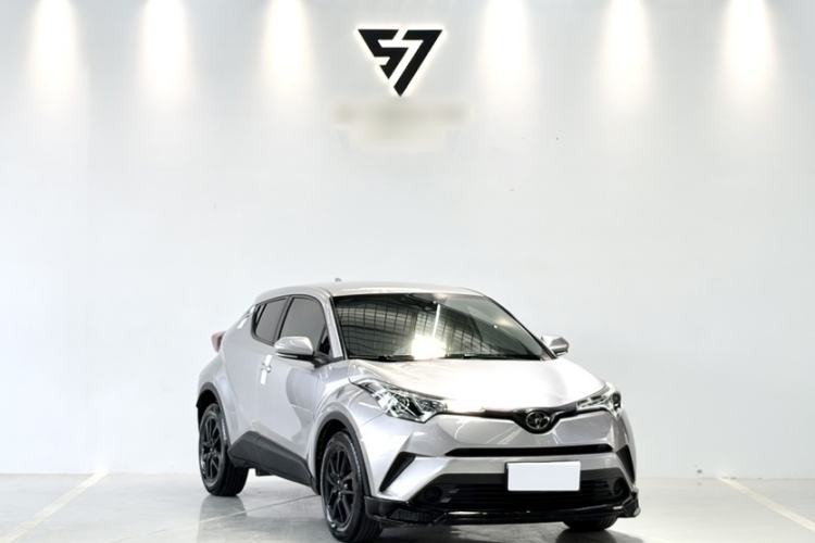 Used Toyota IZOA 2018 2.0L Yidong Version China V Standard
