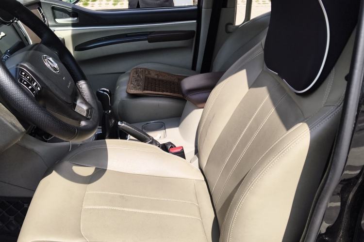 Used FORTHING Lingzhi 2020 M5L 1.6L Luxury 7-Seater
