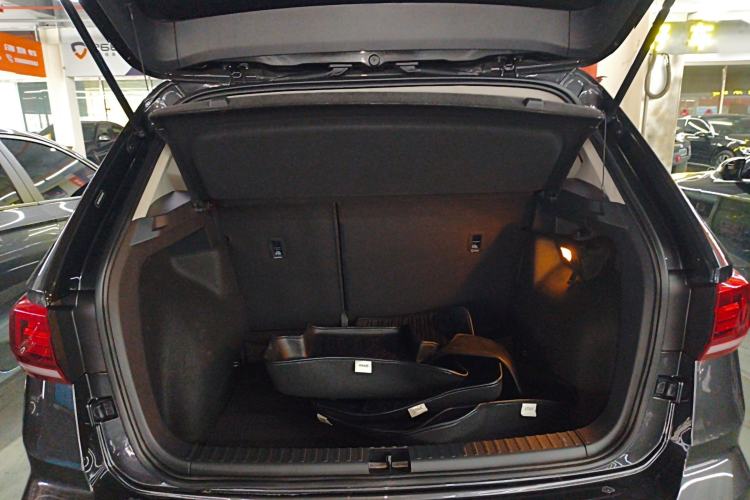 Used Volkswagen Tharu 2020 280TSI Two-Wheel Drive Luxury Plus Version China VI Standard