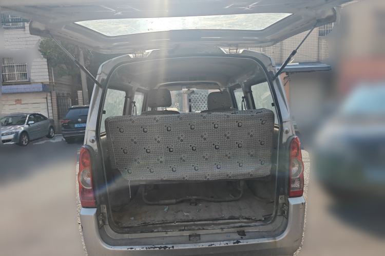 Used Wuling Rongguang 2011 1.2L Standard Version
