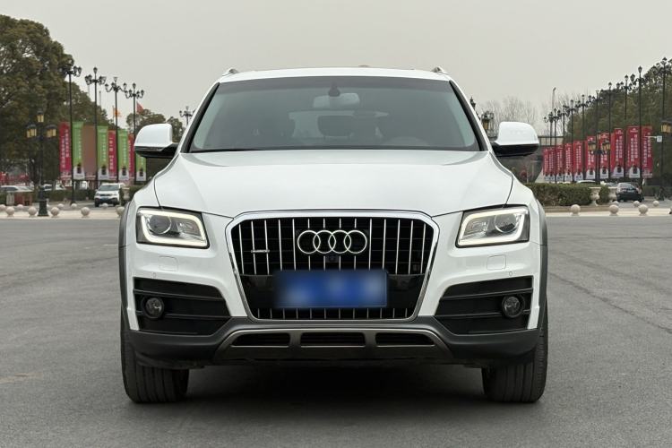 Used Audi Q5 2017 Plus 40 TFSI Technology Model