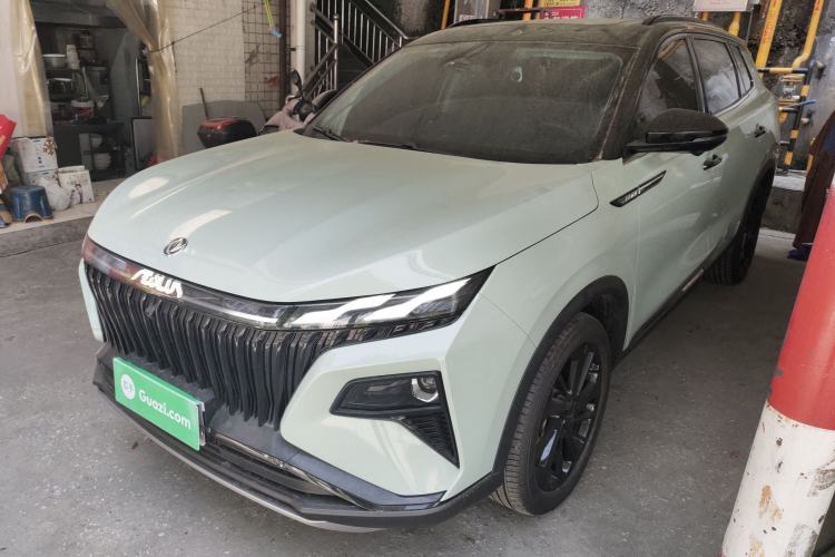 Used Dongfeng Aeolus Huge 2022 Mach Dual-Motor 1.5T MHD Dare-to-Dream Edition