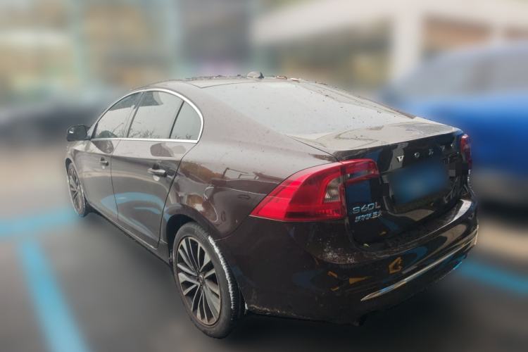 Used Volvo S60 2018 S60L T4 Smart & Ambitious Edition Rear Left 45 Deg