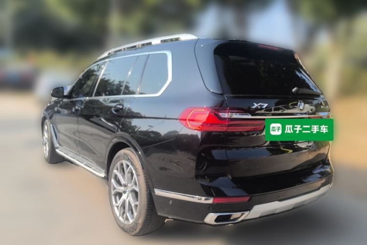 Used BMW X7 2021 xDrive40i Luxury Package with Leading Features