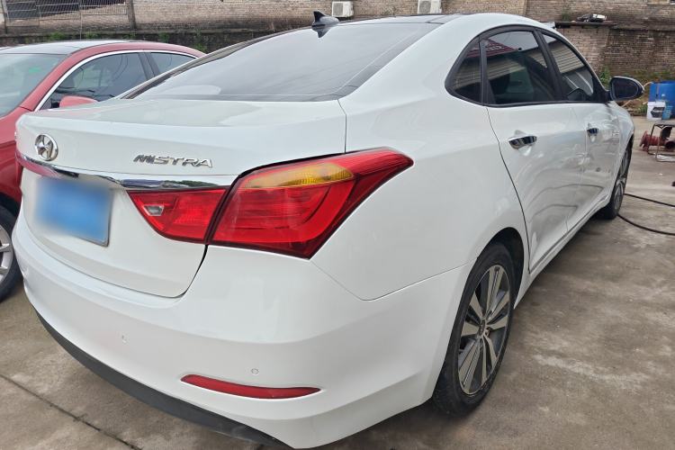 Used Hyundai Mistra 2016 1.8L Automatic Smart GLS Rear Right 45 Deg