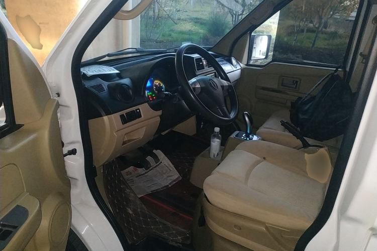 Used Dongfeng Xiaokang EC36 2018 Standard Model Starheng Battery Interior 3