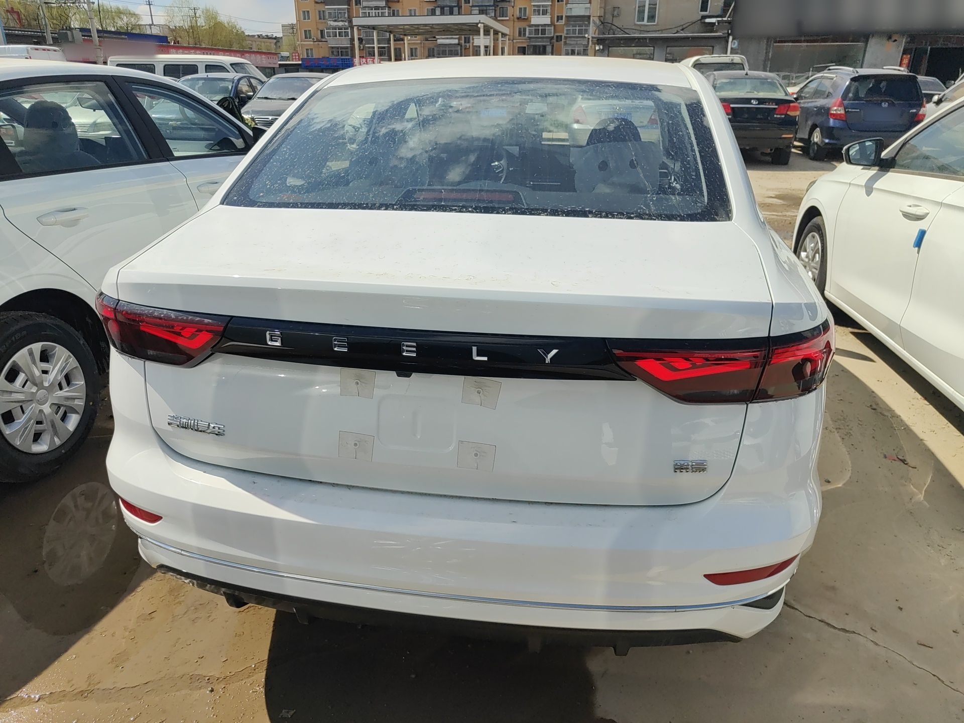 Geely Auto Emgrand 2025 4th Generation 1.5L Manual - Starry Edition — снимка 5