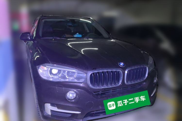 Used BMW X5 2015 xDrive28i Front Right 45 Deg