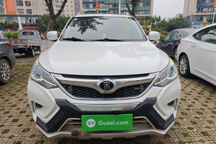 Used BYD Song 2016 GaiShi Edition 1.5TI Manual Elite Model
