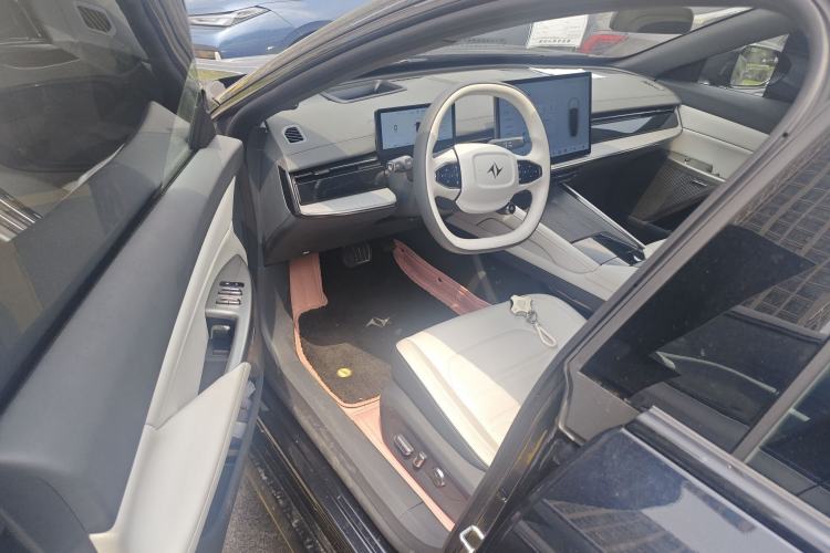 Used Dongfeng eπ eπ007 2024 Range-Extended 200 RuYi Edition