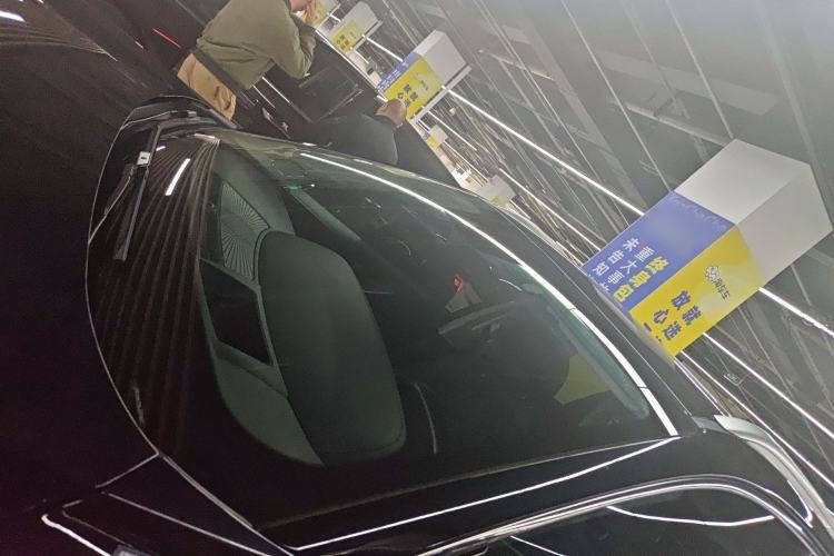 Used Hongqi HS5 2022 Revised Version 2.0T Smart Connect Flagship Edition
