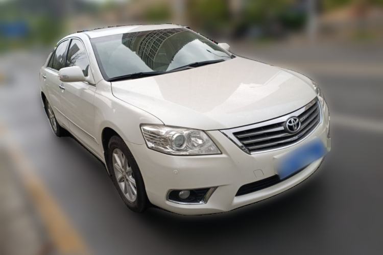 Used Toyota Camry 2011 200G Classic Anniversary Edition Front Right 45 Deg