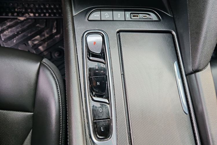 Used Buick Enclave 2020 28T Two-Wheel Drive Luxury Version