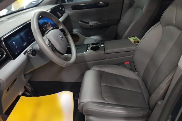 Used Leapmotor C01 2022 Rear-Drive Standard Range Version
