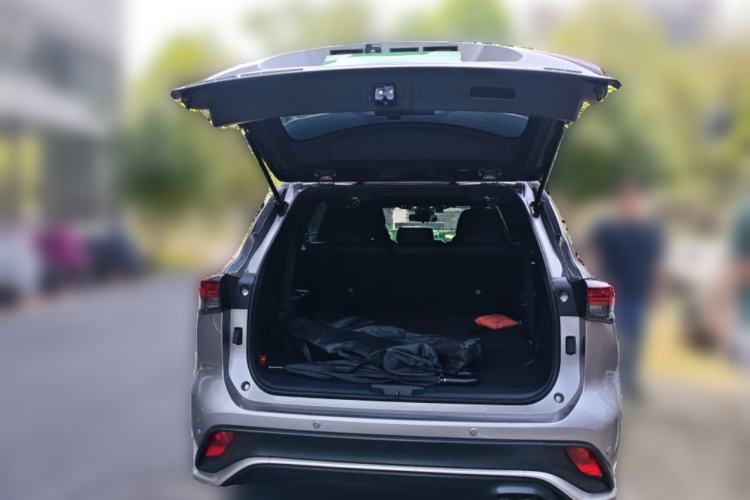 Used Toyota Crown Kluger 2023 2.5L HEV Four-Wheel Drive Luxury Edition Trunk