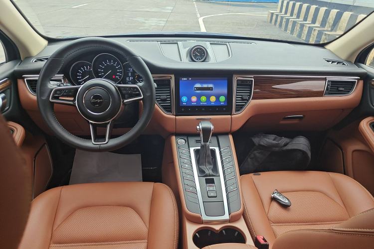 Used Zotye SR9 2017 2.0T Automatic Ultimate Edition
