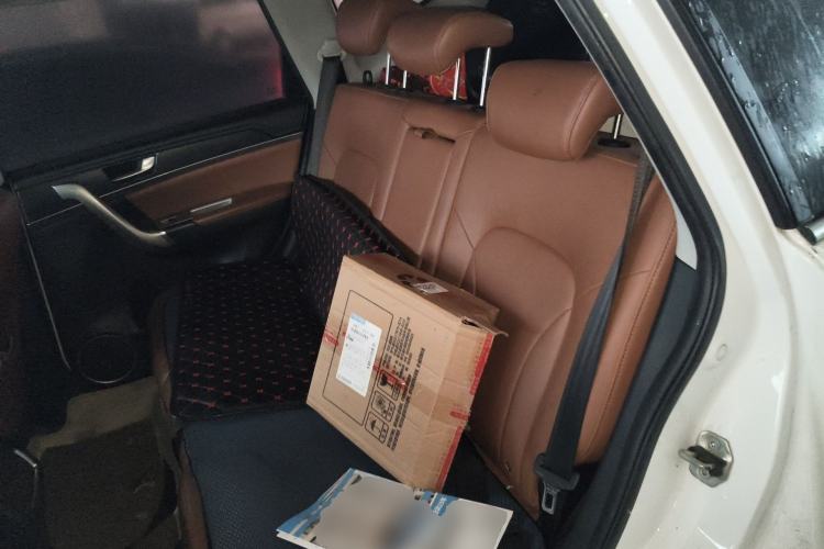 Used Haval M6 2017 1.5T Manual Two-Wheel Drive Elite Model Left Rear Seat