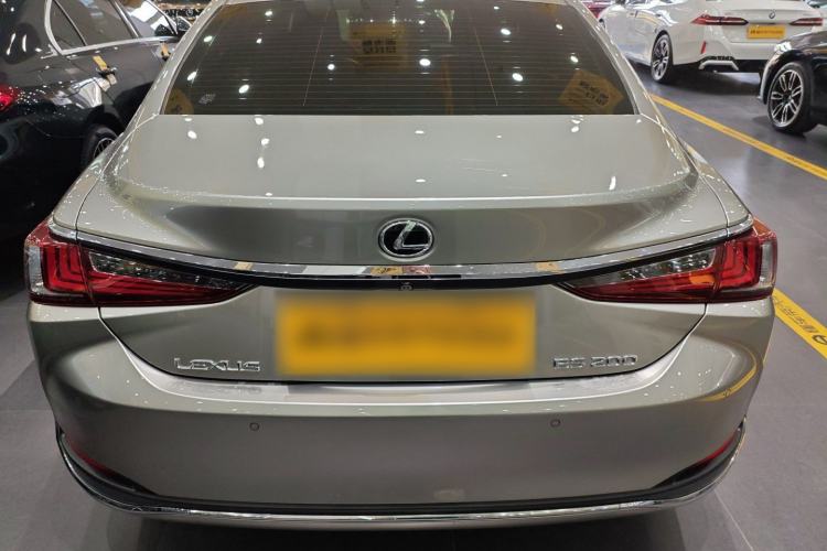Used Lexus ES 2020 200 Luxury Edition