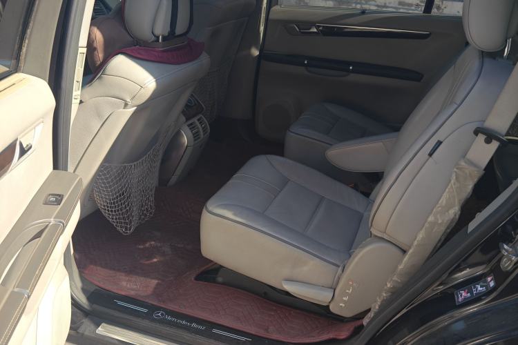 Used Mercedes-Benz R-Class 2010 R 350 L 4MATIC