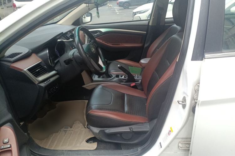 Used BYD G5 2014 1.5TI Manual Luxury Edition