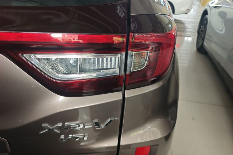 Used Honda XR-V 2015 1.8L VTi CVT Luxury Edition Right Rear Taillight