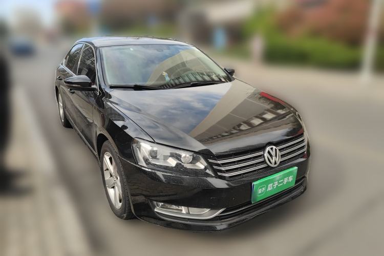 Used Volkswagen Passat 2013 1.8TSI DSG Prestige Edition Front Right 45 Deg