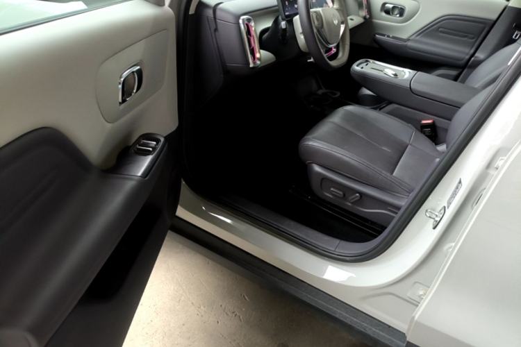 Used Leapmotor B10 2025 510 Joyful Edition
