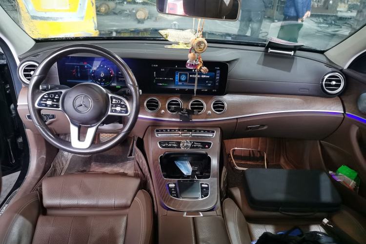 Used Mercedes-Benz E-Class 2019 E 260 L 4MATIC
