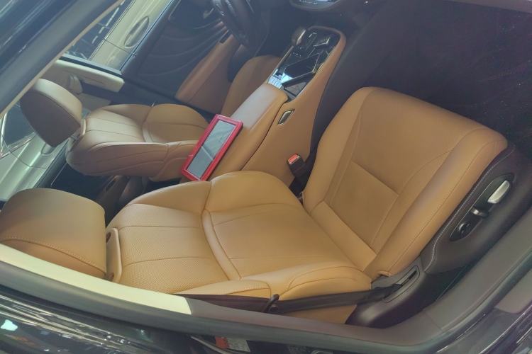 Used Lexus LS 2020 500h Excellence Edition China VI standard
