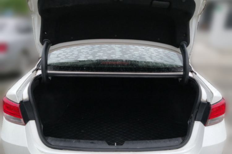 Used Kia K5 2016 1.6T Automatic LUX Trunk