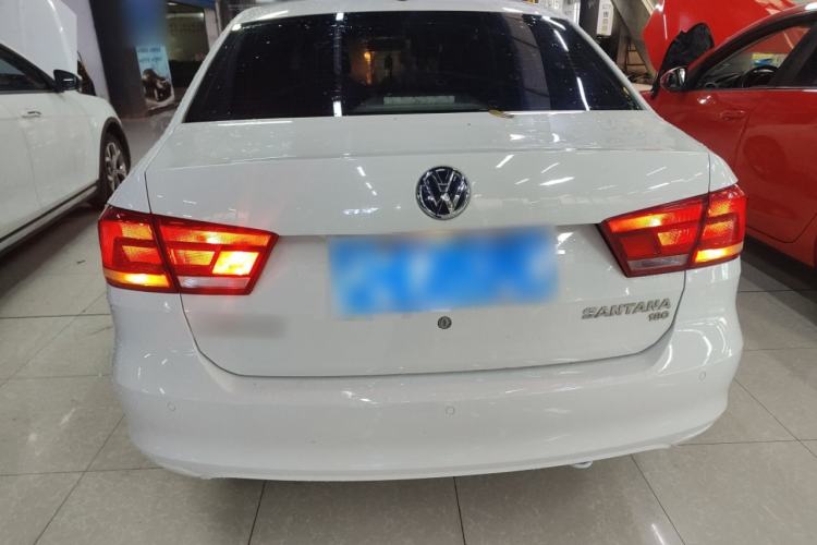 Used Volkswagen Santana 2015 1.6L Manual Comfort Edition
