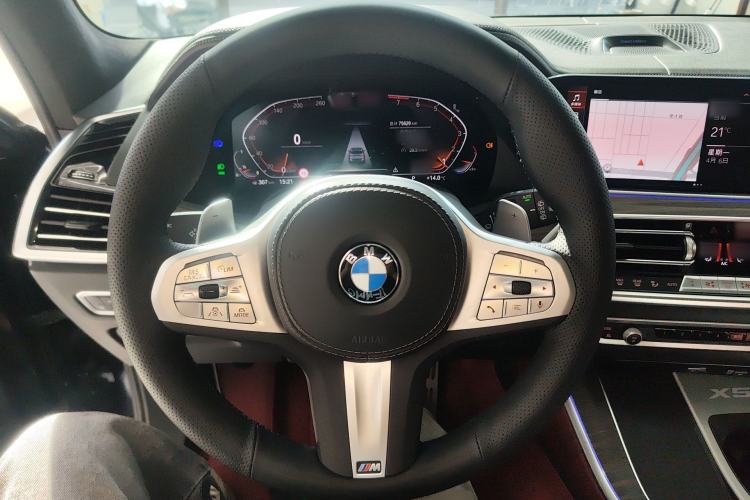 Used BMW X5 2022 Restyled xDrive 40Li M Sport Package Steering Wheel