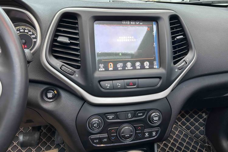 Used Jeep Cherokee 2017 2.4L Superior Edition