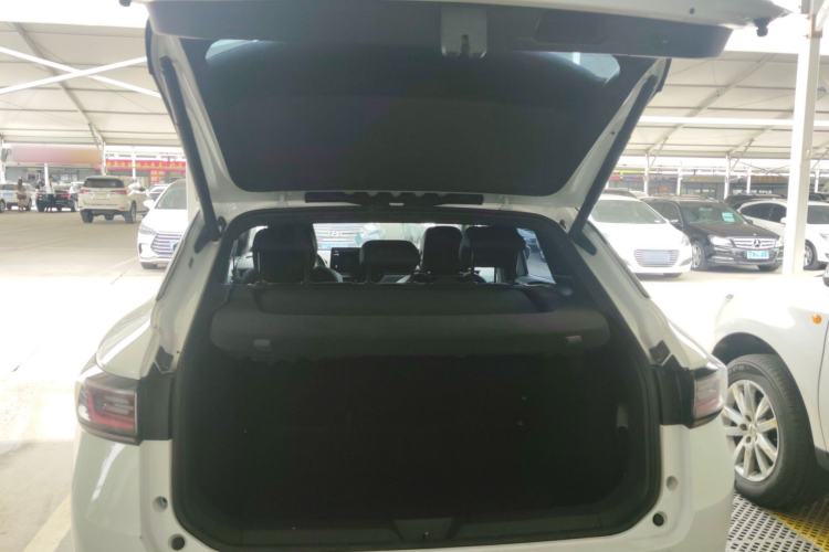 Used Volkswagen ID.4 X 2023 Pure Long-Range Version Trunk