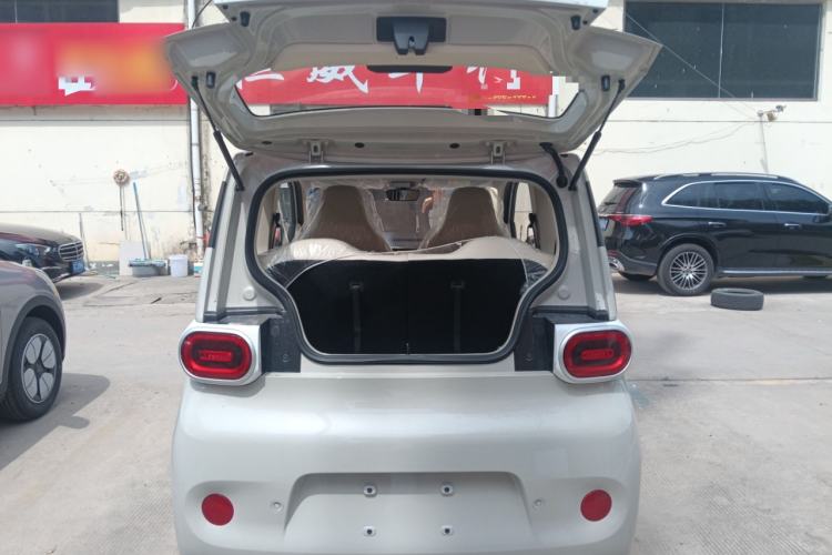 Used Wuling Hongguang MINIEV 2024 3rd Generation 215km Youth Edition Trunk
