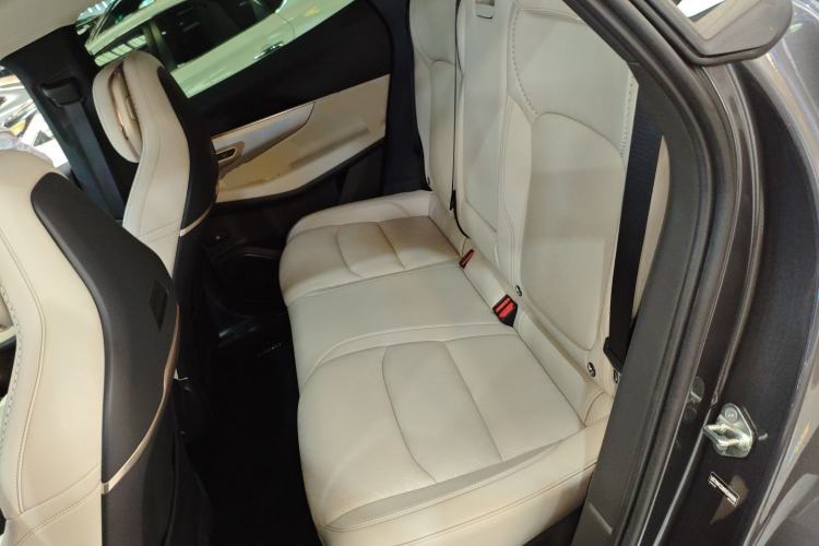 Used Lynk & Co 08 EM-P 2023 220km All-Wheel-Drive Performance Halo
