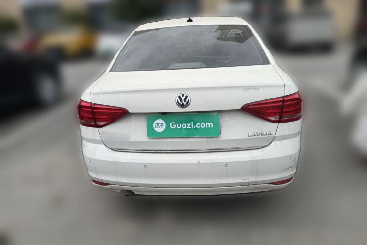 Used Volkswagen Lavida 2017 1.6L Automatic Comfort Edition
