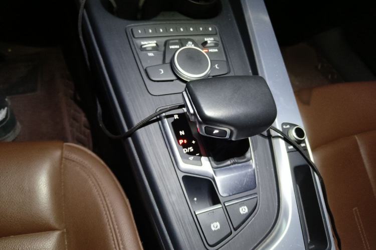 Used Audi A4L 2018 30th Anniversary Edition 45 TFSI quattro Individual Sport Edition
