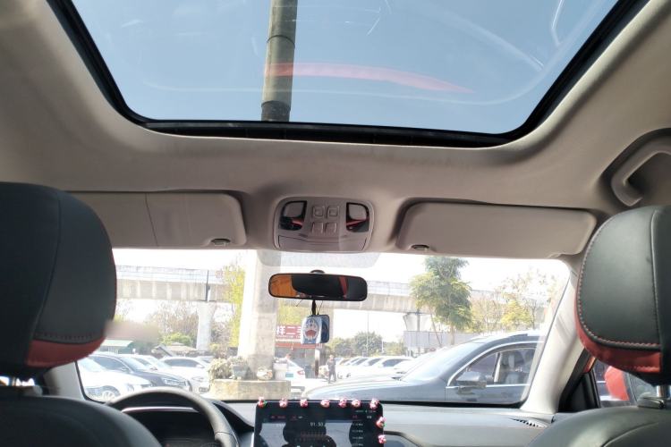 Used SOL X8 2021 300T DCT Panoramic Luxury Edition 5 Seats
