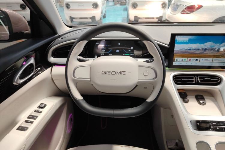 Used Geely Galaxy Geome 2026 Model 310km Youth Edition Steering Wheel
