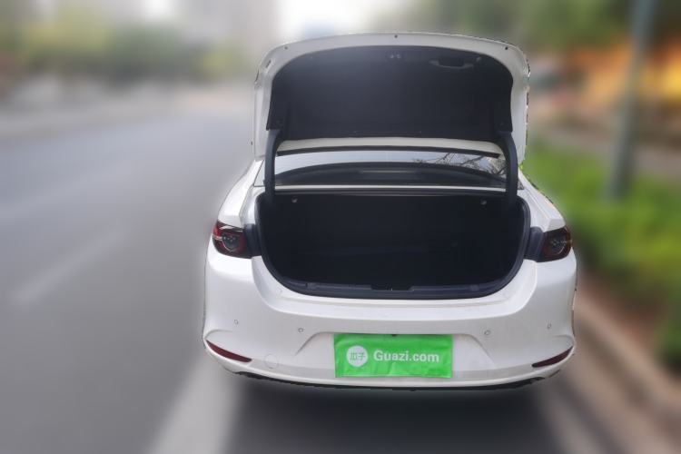 Used Mazda 3 Axela 2023 2.0L Automatic ZhiZhen Edition Trunk