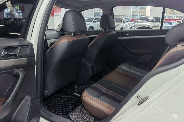 Used Volkswagen Lavida 2019 Lavida Start 1.5L Automatic Comfort Edition China VI Standard Interior 3